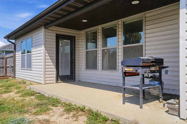 3700 ATWOOD CT, Columbia, MO 65202