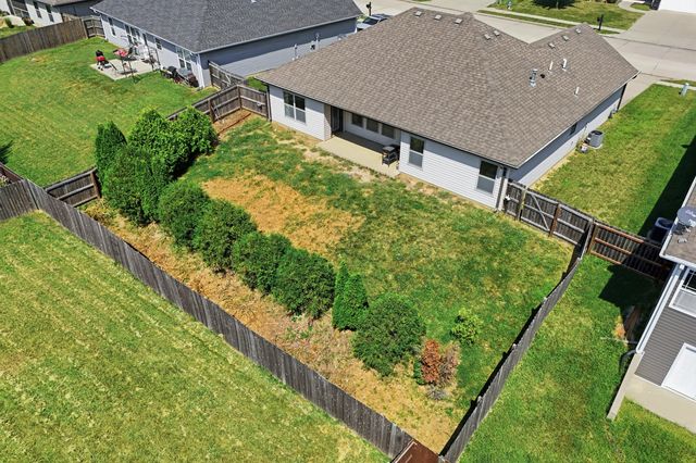 3700 ATWOOD CT, Columbia, MO 65202