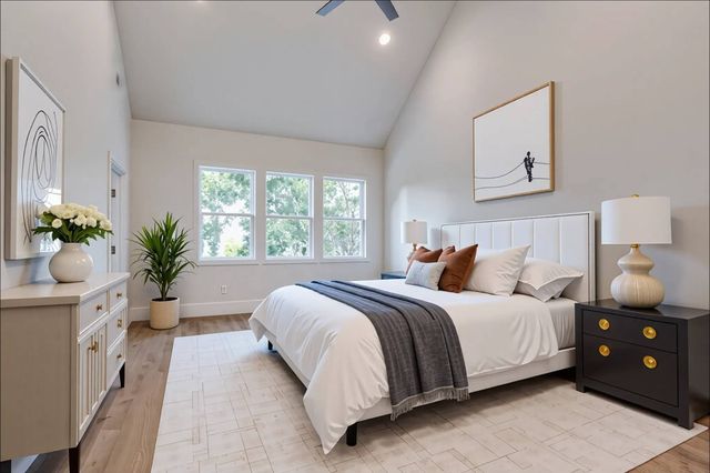 3011 Harlin Dr, Nashville, TN 37211