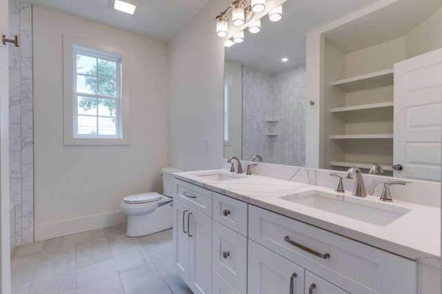 3011 Harlin Dr, Nashville, TN 37211