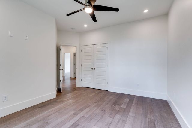 3011 Harlin Dr, Nashville, TN 37211