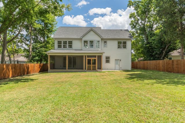 3011 Harlin Dr, Nashville, TN 37211