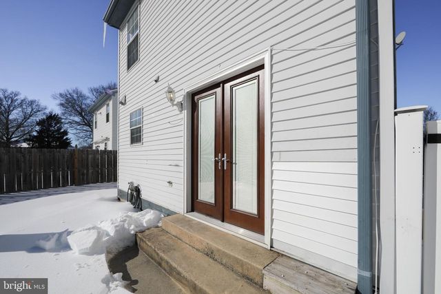 131 CROSSINGS WAY, Lindenwold, NJ 08021