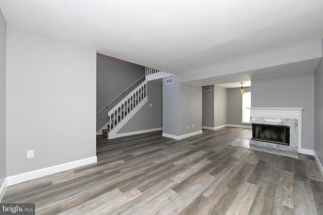 131 CROSSINGS WAY, Lindenwold, NJ 08021