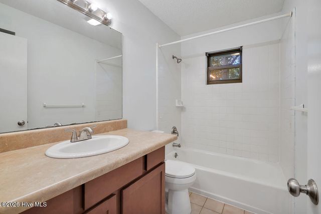 207 Whispering Pines Court, Hampstead, NC 28443