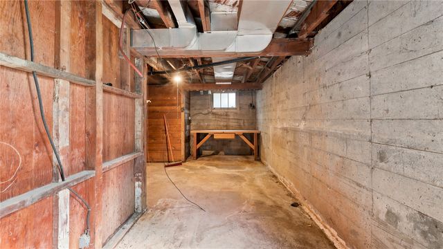 1307 N 32nd Street, Renton, WA 98056