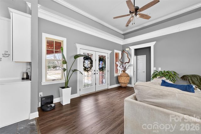 210 florham Drive, Dallas, NC 28034