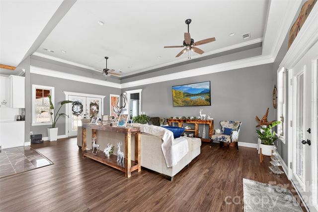 210 florham Drive, Dallas, NC 28034