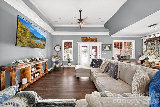 210 florham Drive, Dallas, NC 28034