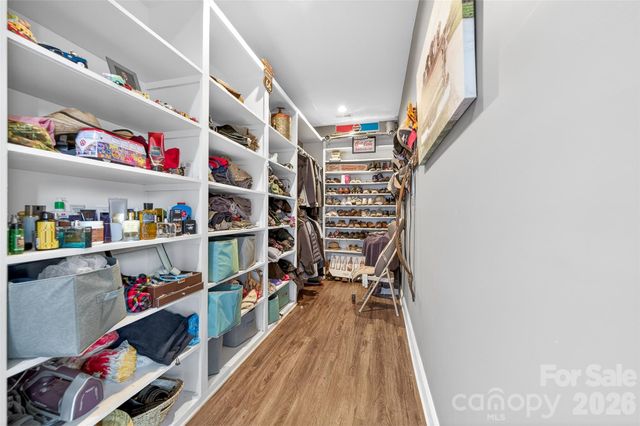 210 florham Drive, Dallas, NC 28034