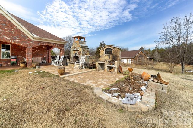 210 florham Drive, Dallas, NC 28034