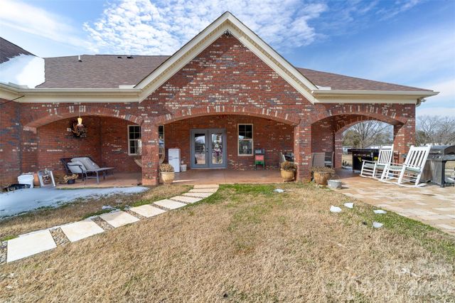 210 florham Drive, Dallas, NC 28034