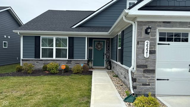2221 Wonder Creek Drive, Whitestown, IN 46075
