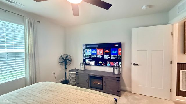 2221 Wonder Creek Drive, Whitestown, IN 46075