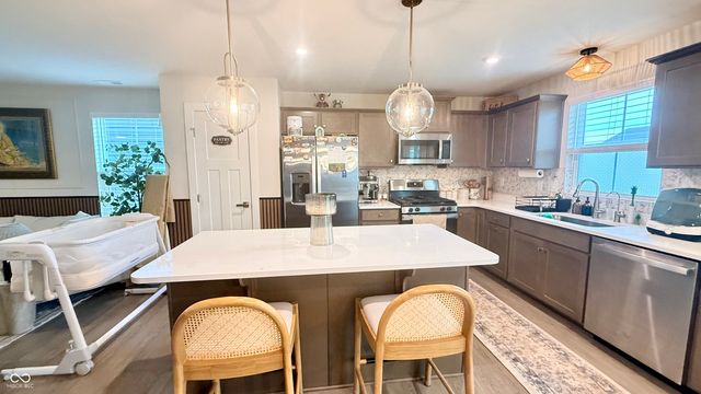 2221 Wonder Creek Drive, Whitestown, IN 46075