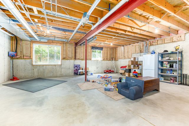 330 Veneto, Bloomingdale, IL 60108