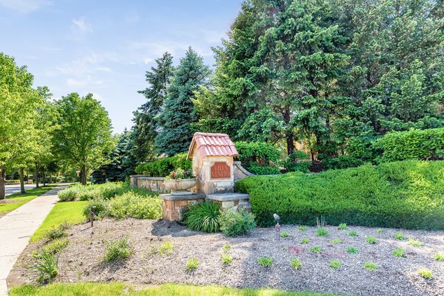 330 Veneto, Bloomingdale, IL 60108