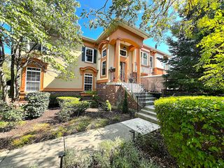 330 Veneto, Bloomingdale, IL 60108