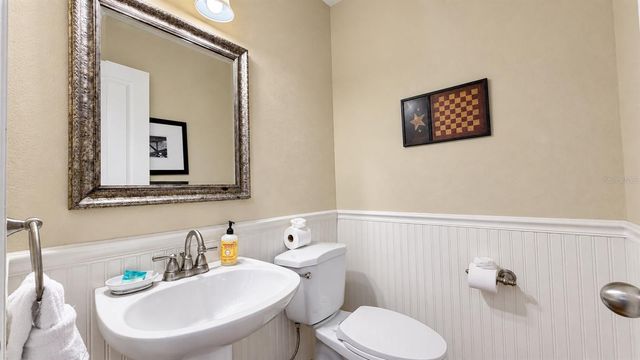 5157 SANDY BEACH AVENUE, Sarasota, FL 34242