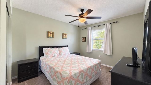 5157 SANDY BEACH AVENUE, Sarasota, FL 34242