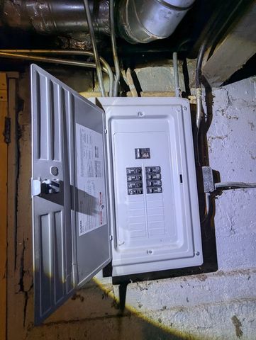 10110 S Yale Avenue, Chicago, IL 60628