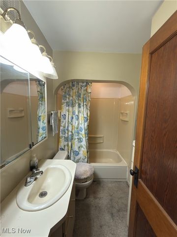 792 State Route 303, Streetsboro, OH 44241