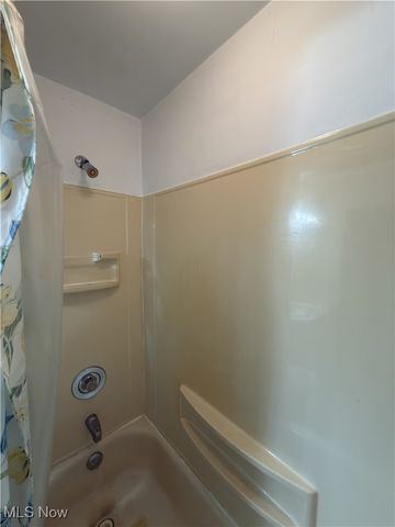 792 State Route 303, Streetsboro, OH 44241