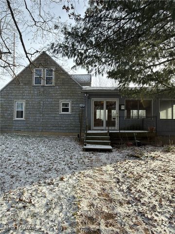 792 State Route 303, Streetsboro, OH 44241