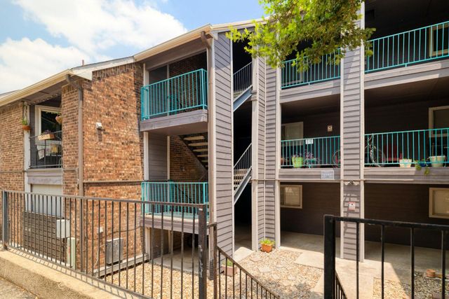 1840 Burton DR 223, Austin, TX 78741