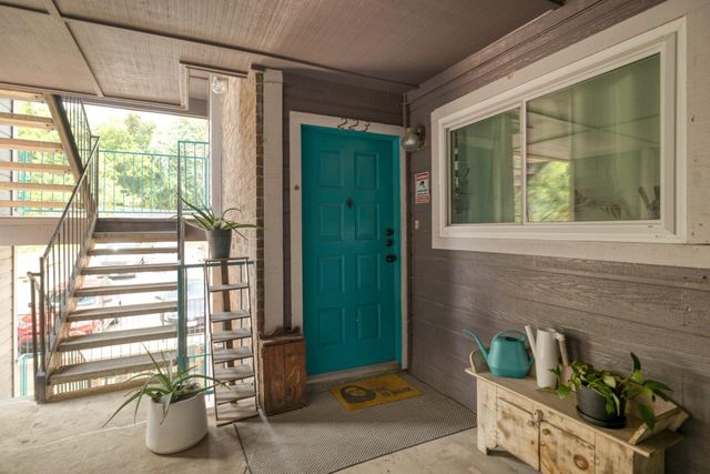 1840 Burton DR 223, Austin, TX 78741