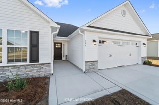 725 Regiment Road, Jacksonville, NC 28546