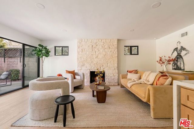 13925 Branton Place, Sherman Oaks, CA 91423