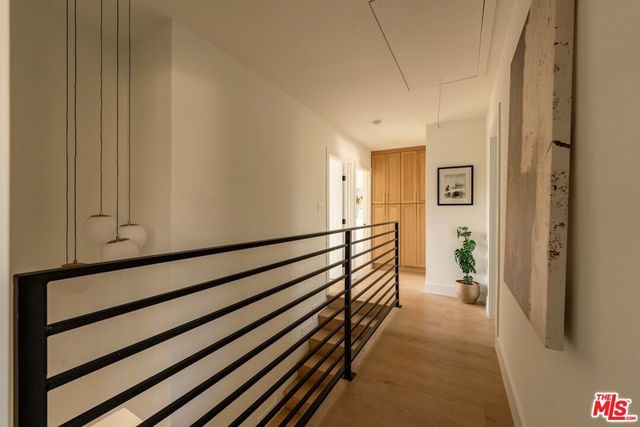 13925 Branton Place, Sherman Oaks, CA 91423