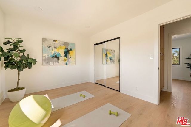 13925 Branton Place, Sherman Oaks, CA 91423