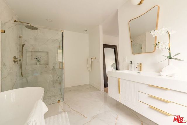 13925 Branton Place, Sherman Oaks, CA 91423