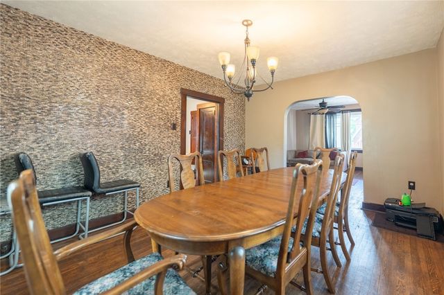 1425 Forsythe St, Marshall Shadeland, PA 15212