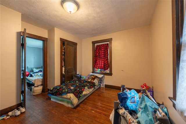 1425 Forsythe St, Marshall Shadeland, PA 15212