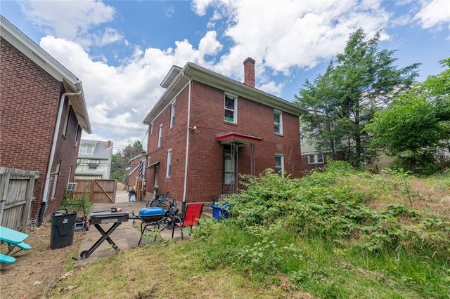 1425 Forsythe St, Marshall Shadeland, PA 15212