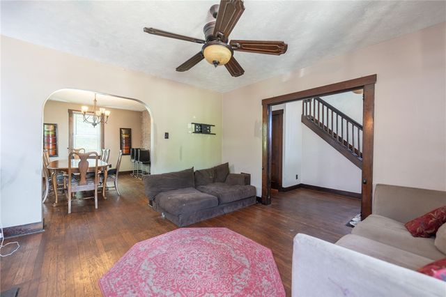 1425 Forsythe St, Marshall Shadeland, PA 15212