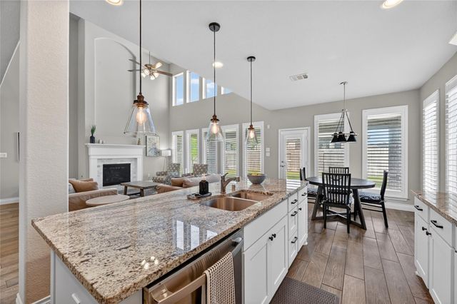 4307 Bluewood Court, Manvel, TX 77578