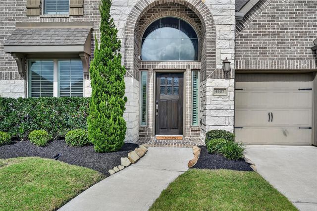 4307 Bluewood Court, Manvel, TX 77578