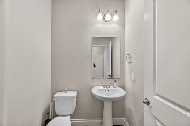 4307 Bluewood Court, Manvel, TX 77578