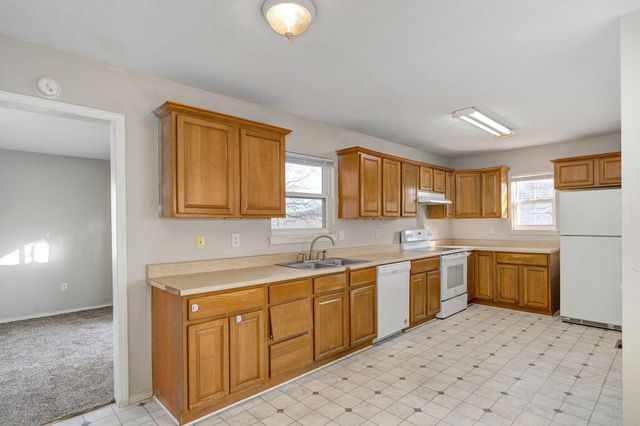 41 Clear Cove Drive, Reeds Spring, MO 65737