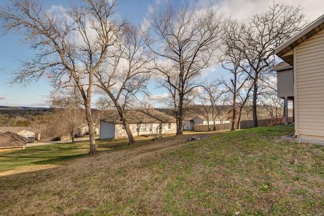 41 Clear Cove Drive, Reeds Spring, MO 65737