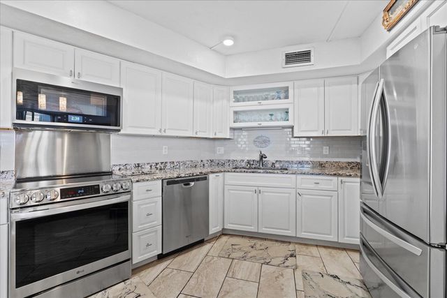 3580 S Ocean Shore Blvd Apt 204, Flagler Beach, FL 32136