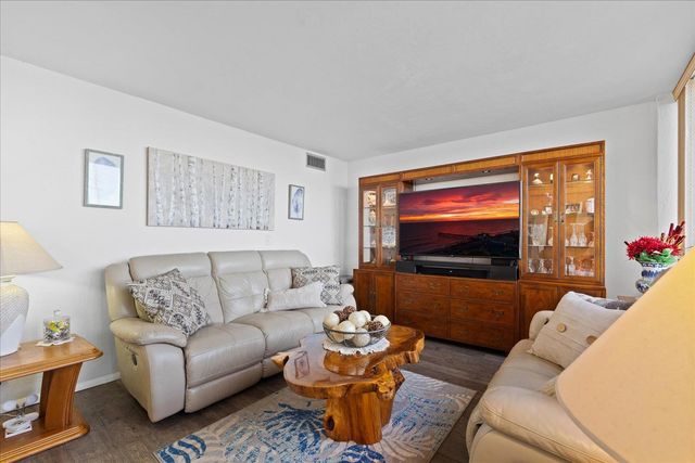3580 S Ocean Shore Blvd Apt 204, Flagler Beach, FL 32136