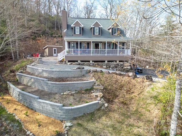 410 Forest Lake Road, Brevard, NC 28712