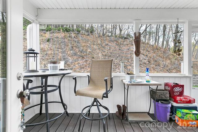 410 Forest Lake Road, Brevard, NC 28712