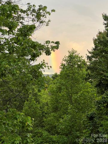 410 Forest Lake Road, Brevard, NC 28712