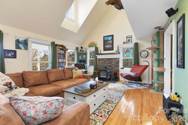 410 Forest Lake Road, Brevard, NC 28712